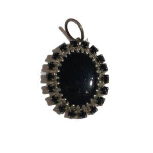 Vintage Black Oval Pendant‎ With Rhinestone Accents
